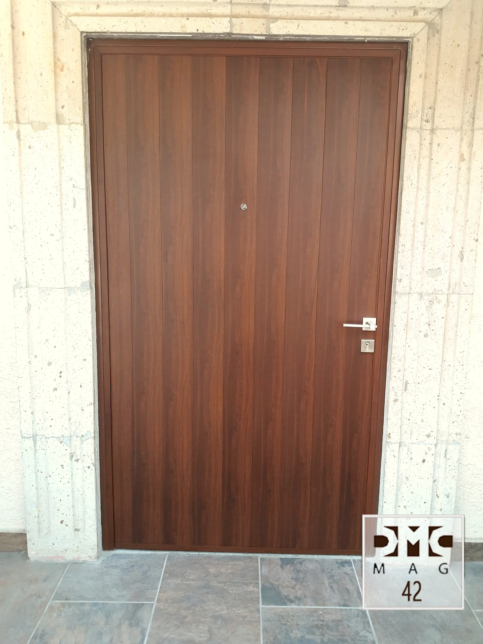 Puerta calle