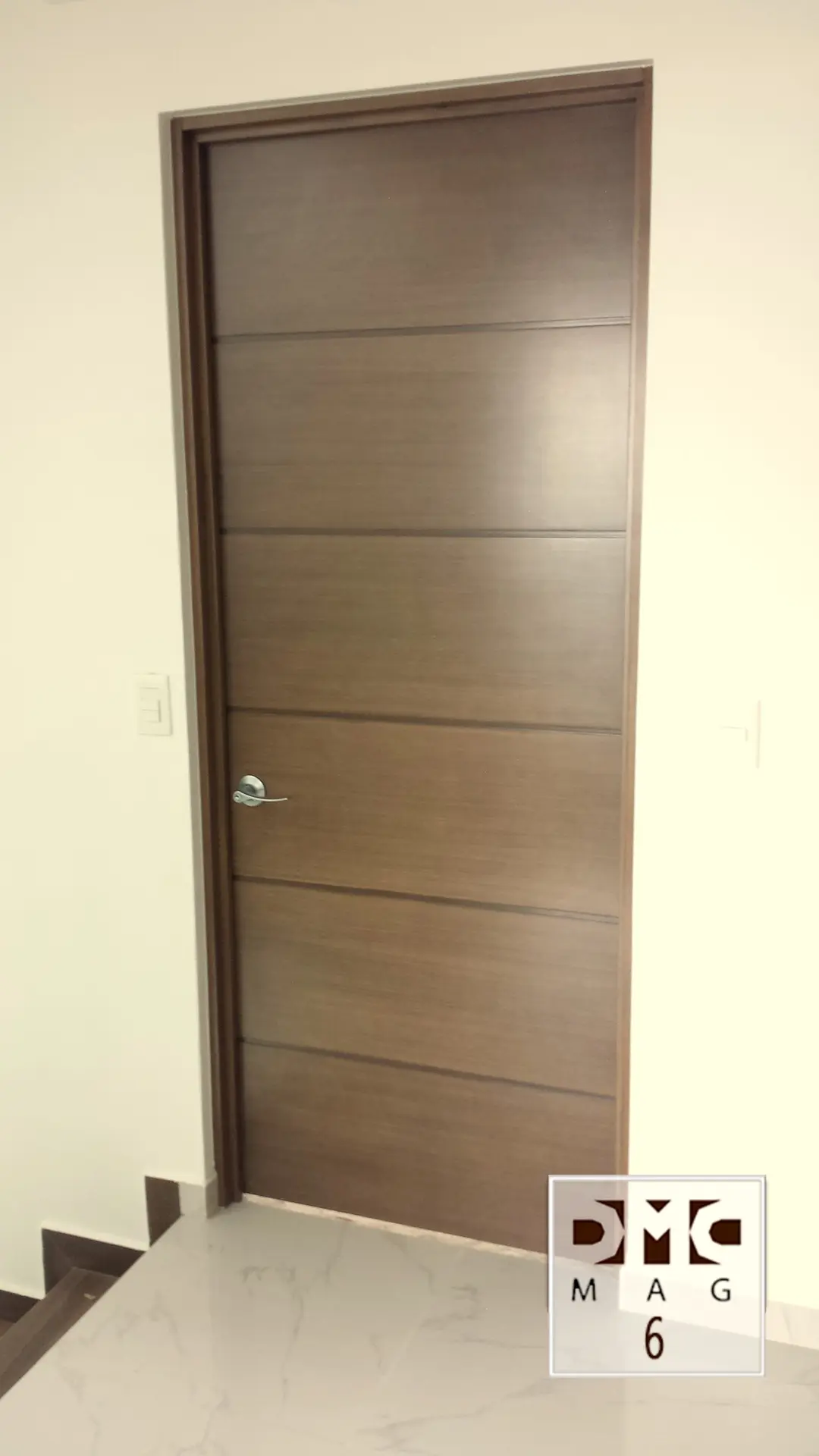 Puerta Clásica en madera